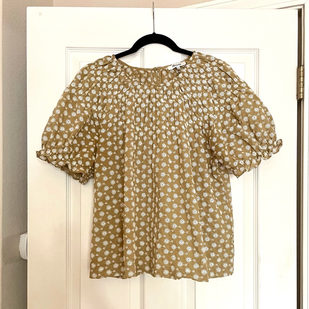 Madewell olive green top